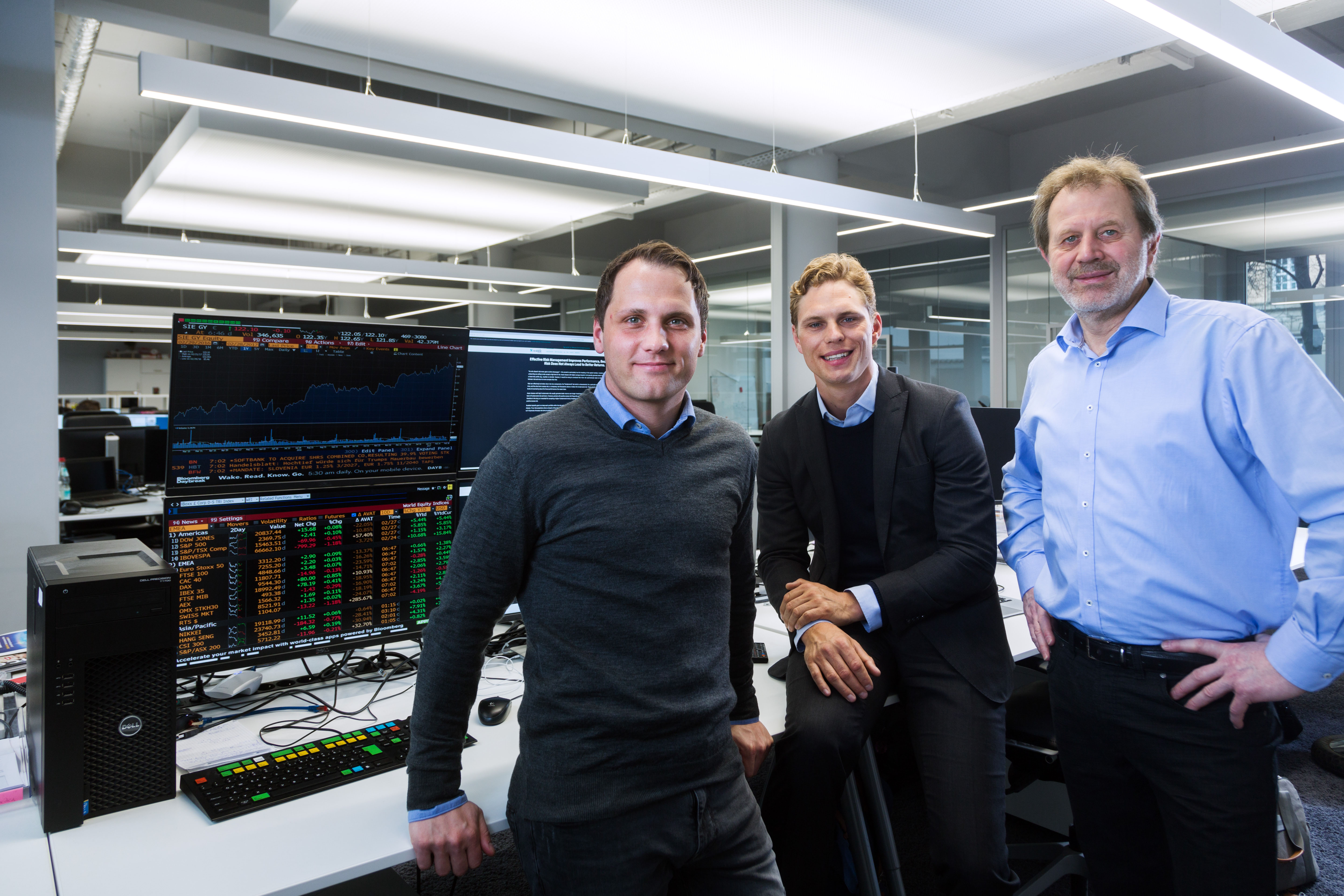 team picture DE new 200 million aum